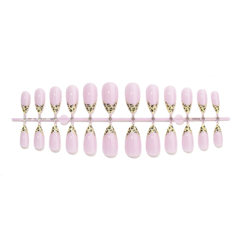 Chic Leopard Print Press-On Nails Stornfield