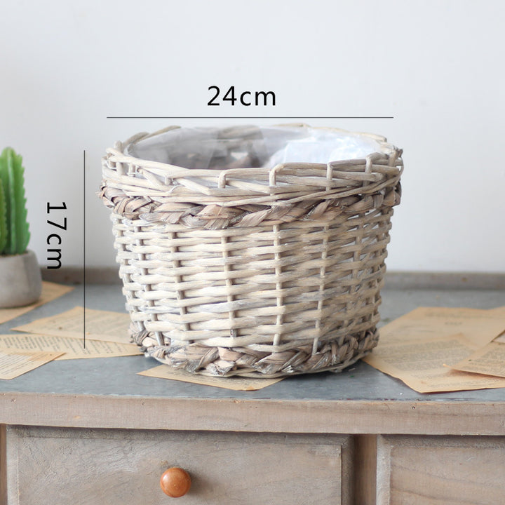 Rustic storage basket made of natural material Stornfield