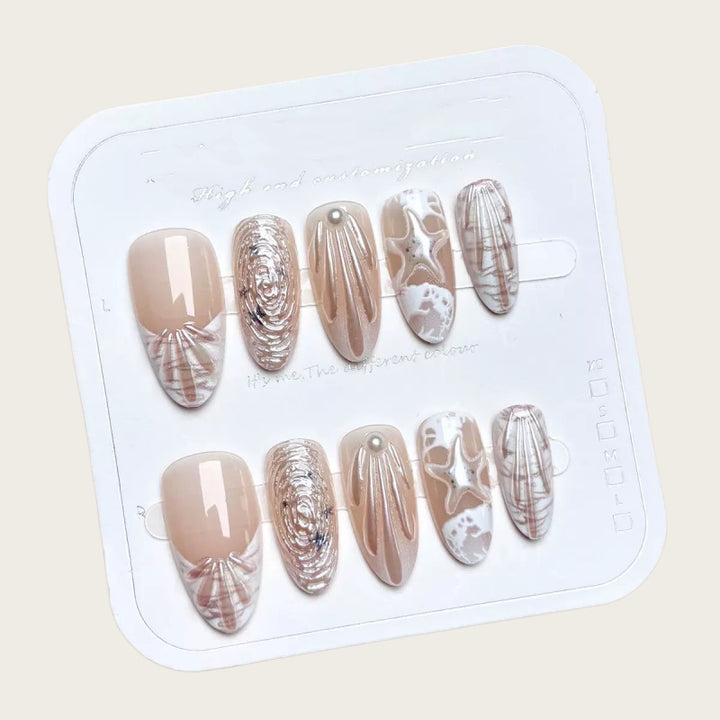 Artful Nail Design with elegant 3D motifs Stornfield