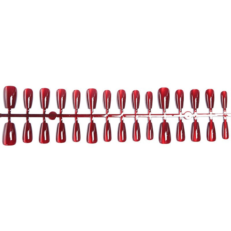 Elegant classic style artificial nails Stornfield