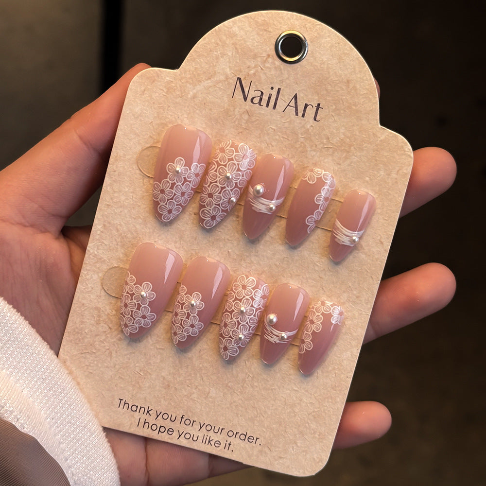 Elegant Floral-Accent Press-On Nails Stornfield