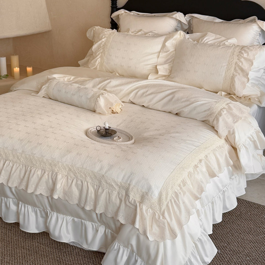 Vintage-Inspired Ruffled Eyelet Cotton Duvet Cover & Pillow Sham Ensemble