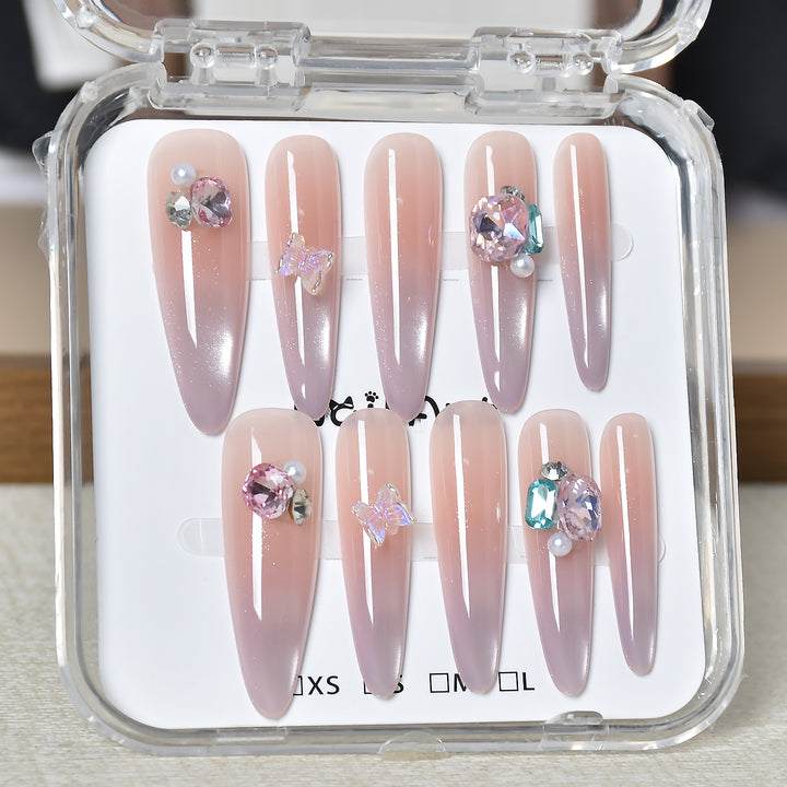 Premium Glamorous Press-On Nail Extensions Stornfield