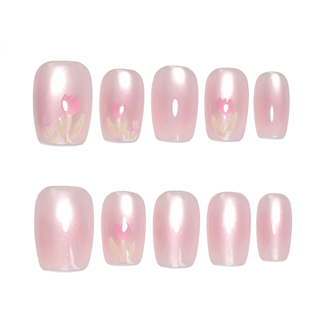 Artificial nail art with floral decorations Stornfield