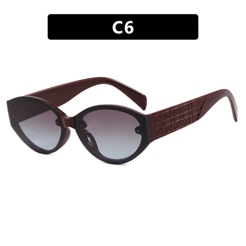 Ladies extravagant Cat-Eye sunglasses with textured frame Stornfield