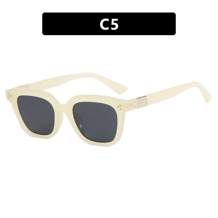 Women oversized sunglasses in modern geometric design Stornfield