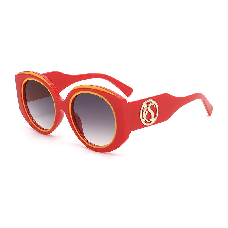 Women's modern sunglasses in striking oversized design Stornfield
