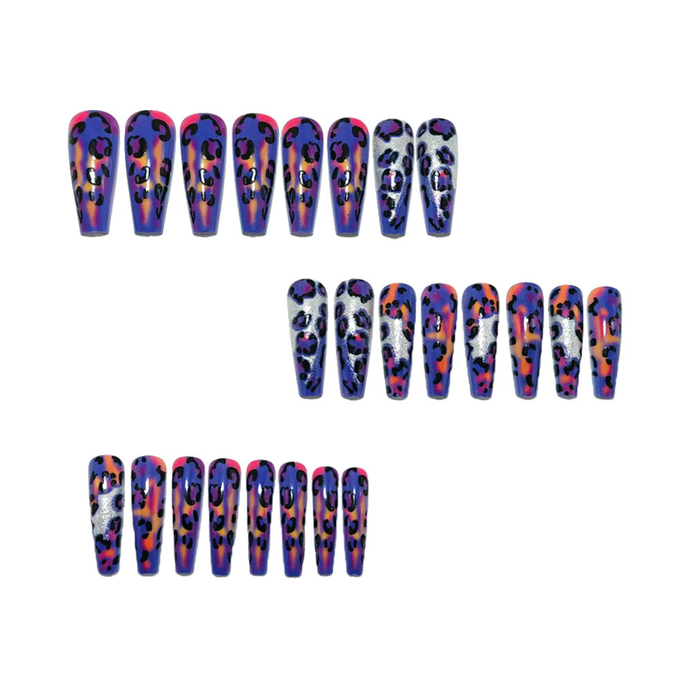 Artificial Nails in Modern Leopard Design Stornfield