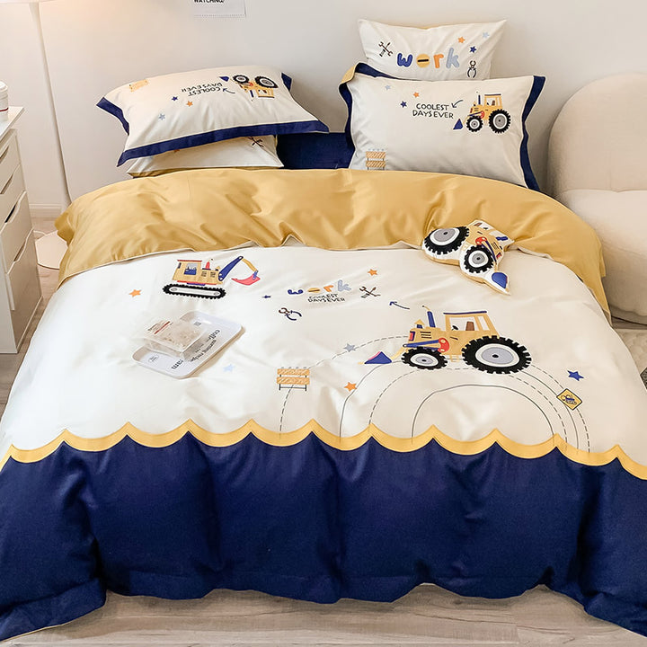 Reversible Construction-Print Duvet Cover Bedding Set