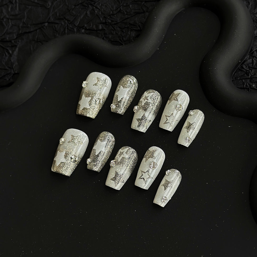Glamorous Star-Embellished Press-On Nail Set