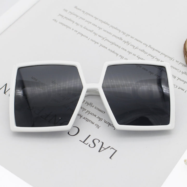 Women's square sunglasses with luxurious frame Stornfield