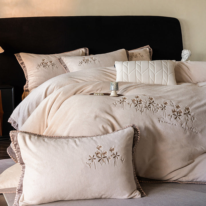 Luxurious bedding set