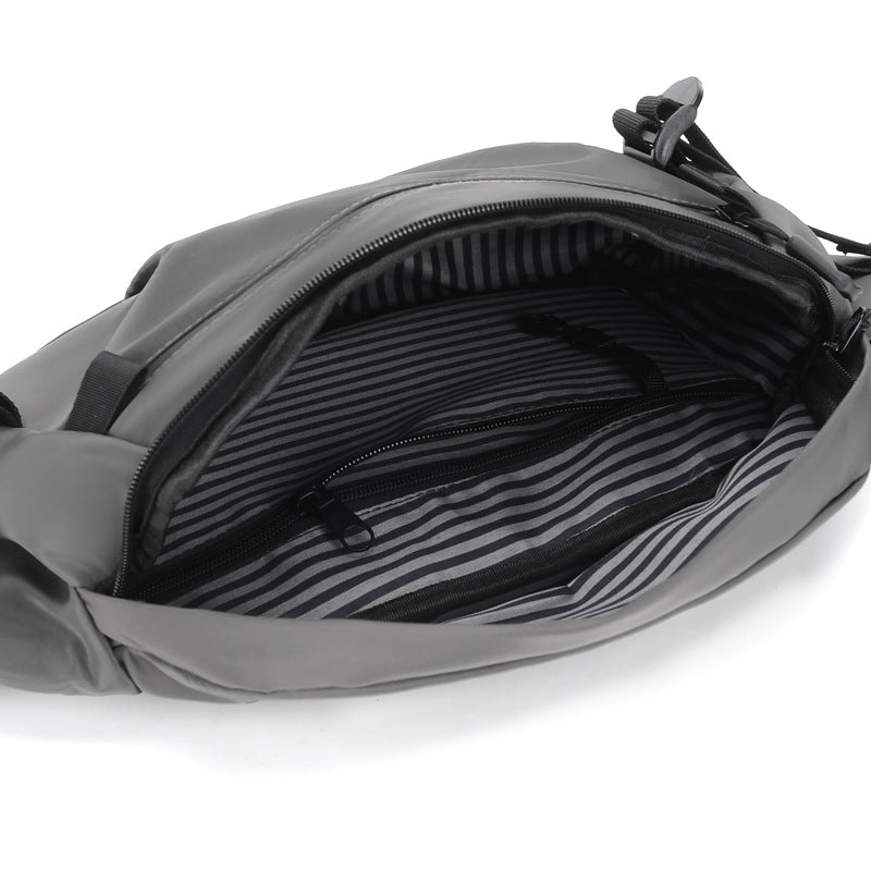 Versatile Waterproof Hip Pack Stornfield