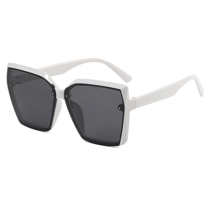 Women's Oversized Sunglasses with Modern Tortoiseshell Design Stornfield
