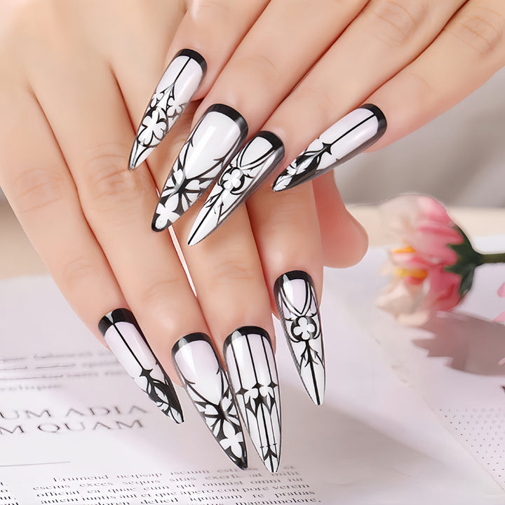 Creative nail art with floral design Stornfield