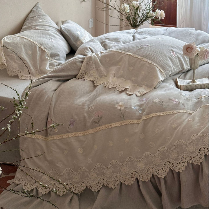 Embroidered Linen-Cotton Ruffled Duvet Cover Set with Lace Trim and Pillow Shams