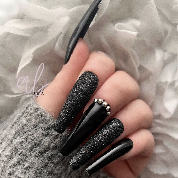 Glamorous Stiletto Press-On Nail Set with Rhinestone Accents