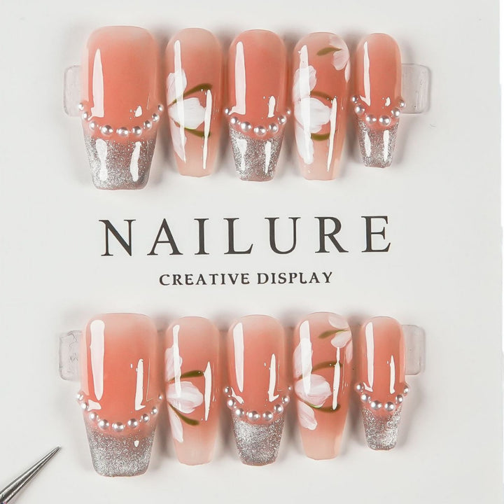 Decorative Press-On Nail Set with Floral and Glitter Accents