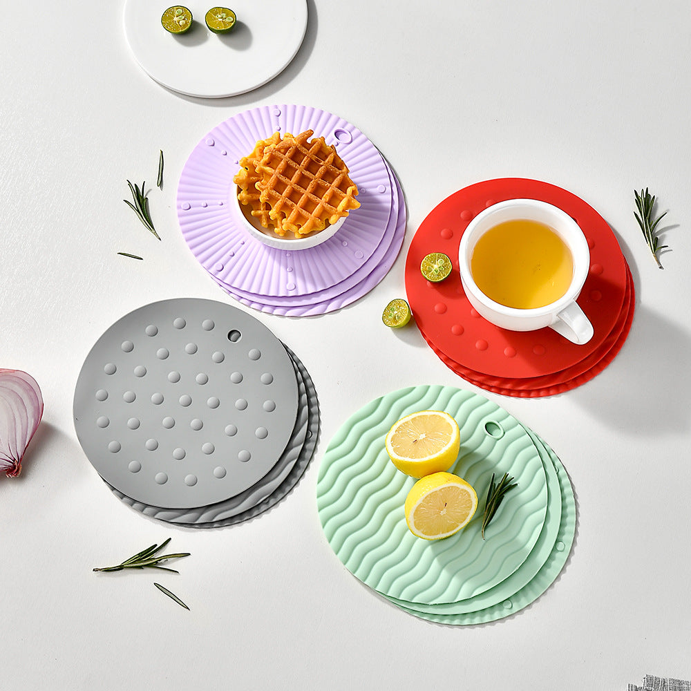 Heat-resistant silicone coaster with non-slip surface Stornfield