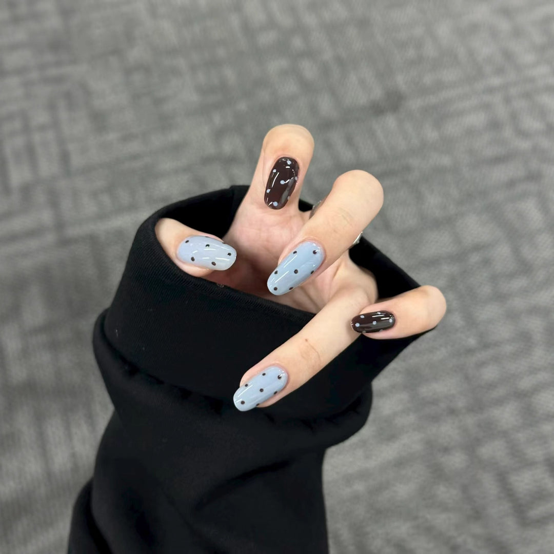 Artistic Nail Art Tips