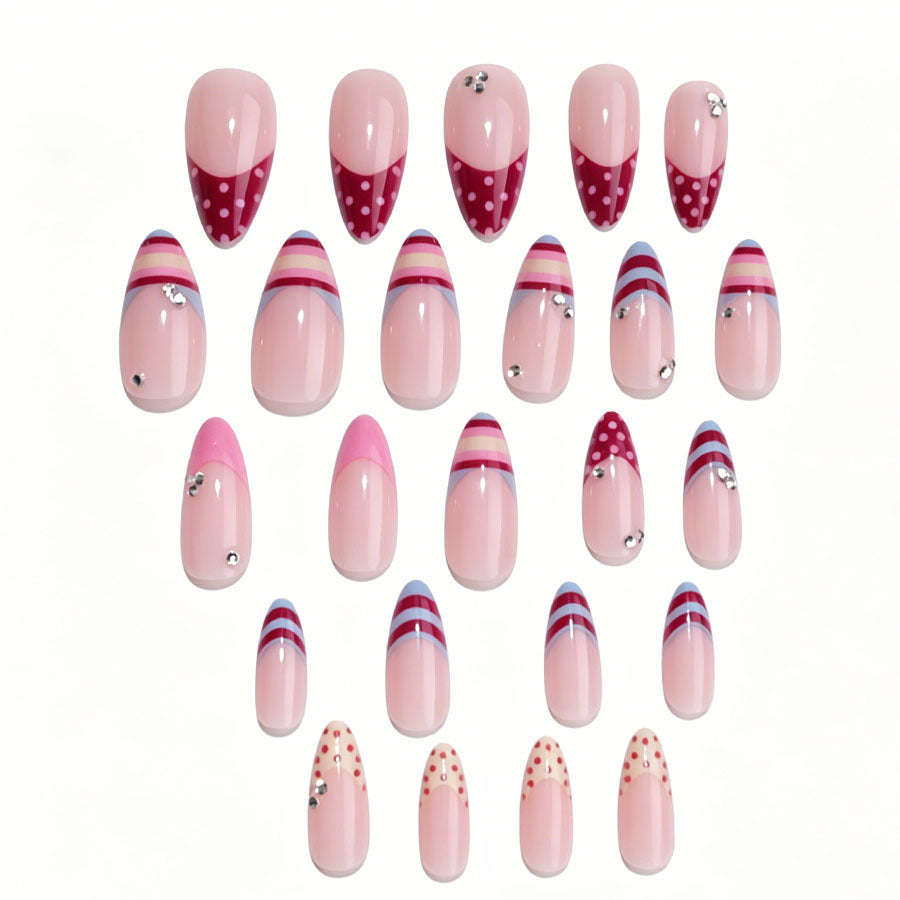 Artificial nail set with elegant 3D details and artistic design Stornfield