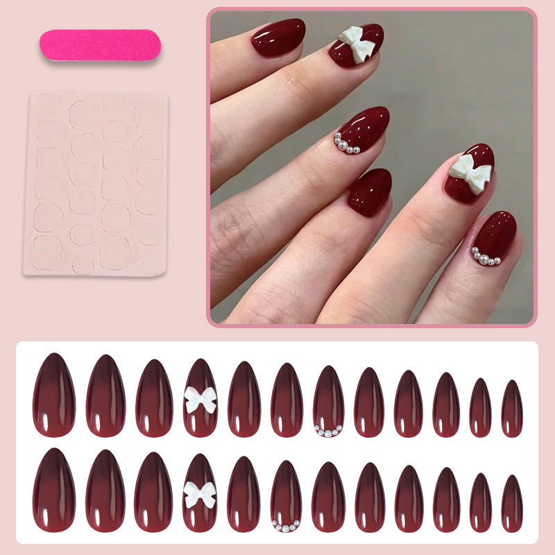 Elegant Artificial Nails Set with Decorative Accents Stornfield