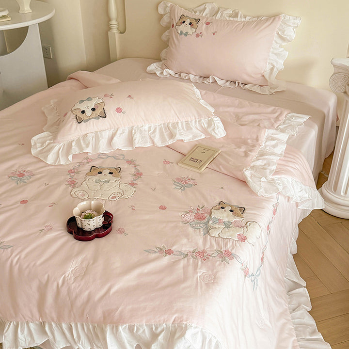 Romantic cotton bedding set with ruffles and embroidered cat motifs