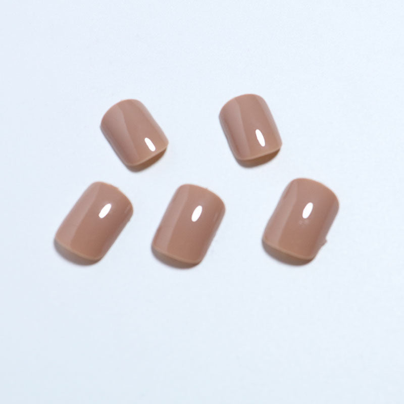 Premium Glossy Fake Nail Set Stornfield