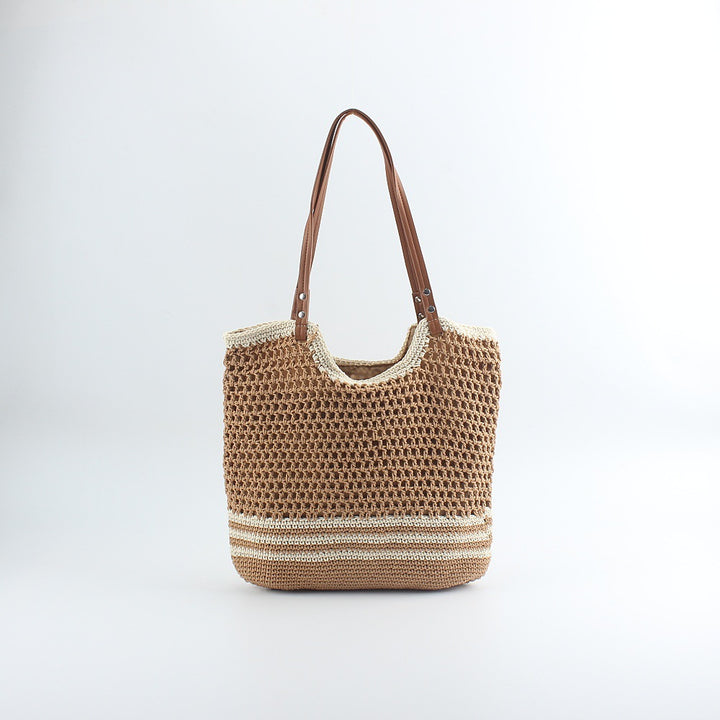Handcrafted designer beach bag with sturdy leather handles Stornfield