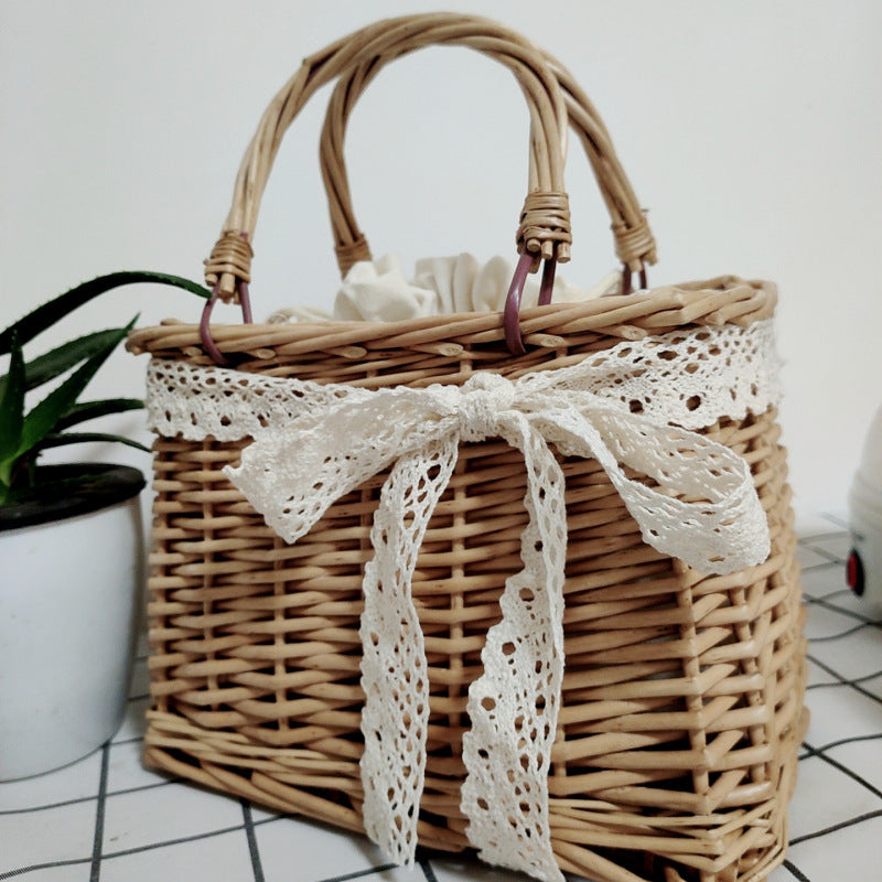 Women’s handbag with pearl chain Stornfield