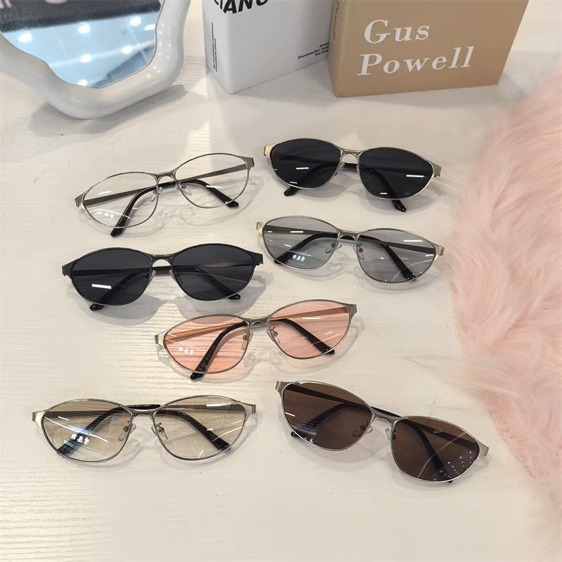 Fashionable Metal Sunglasses in Modern Design Stornfield