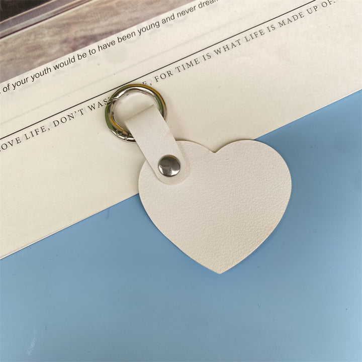 Premium Heart-Shaped Leather Keychain Stornfield