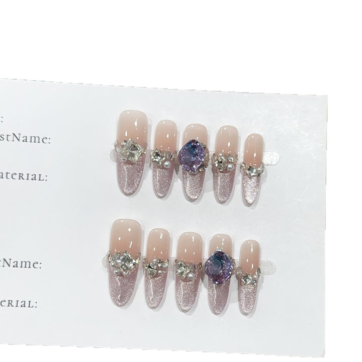 Glamorous Rhinestone-Embellished Press-On Nail Set 1790730529