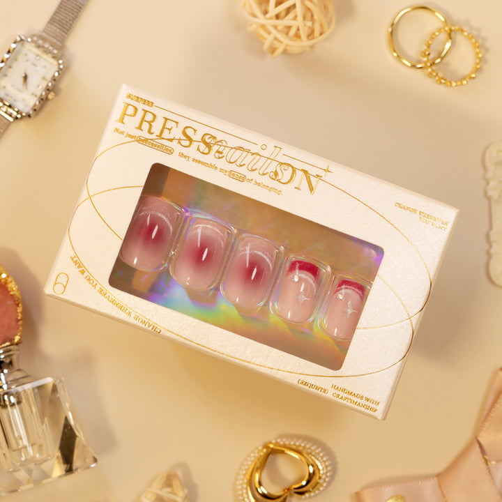 Glamorous nail art with high-gloss effect Stornfield