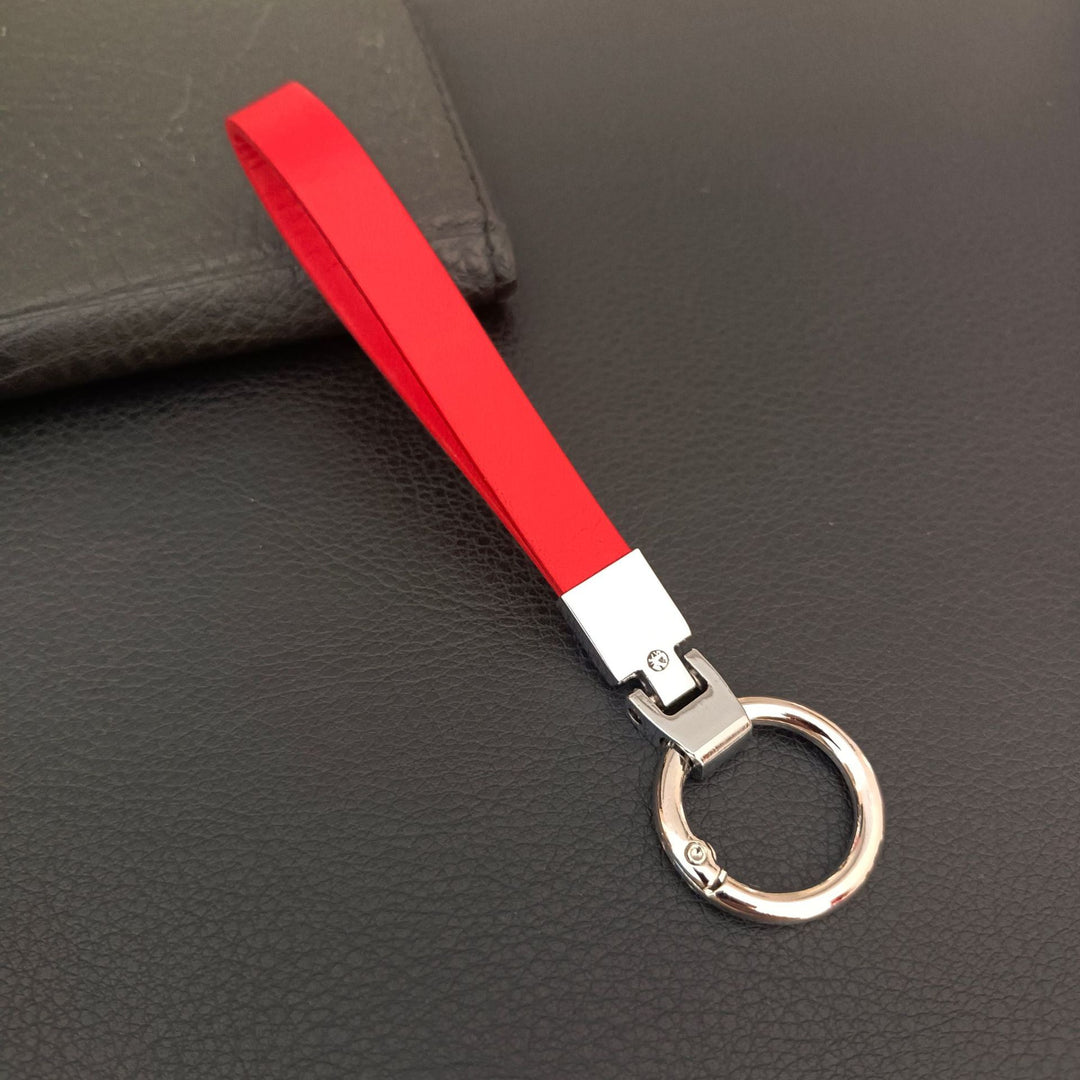 Elegant Leather Keychain Holder Stornfield