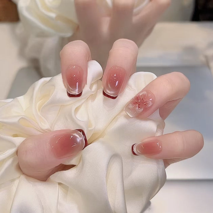 Elegant Floral Acrylic Nail Art Extensions