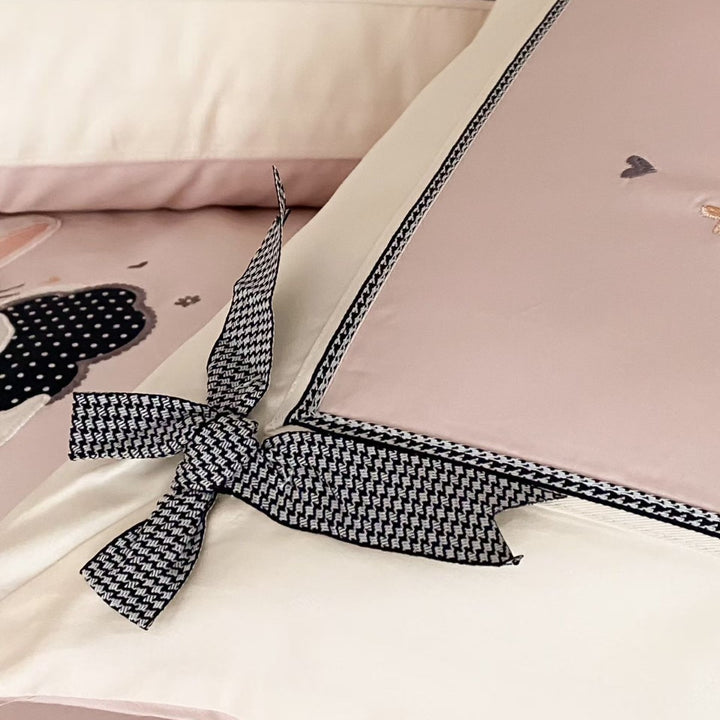 Children's Embroidered Bunny Appliqué Duvet Cover Set with Bow-Tie Corners