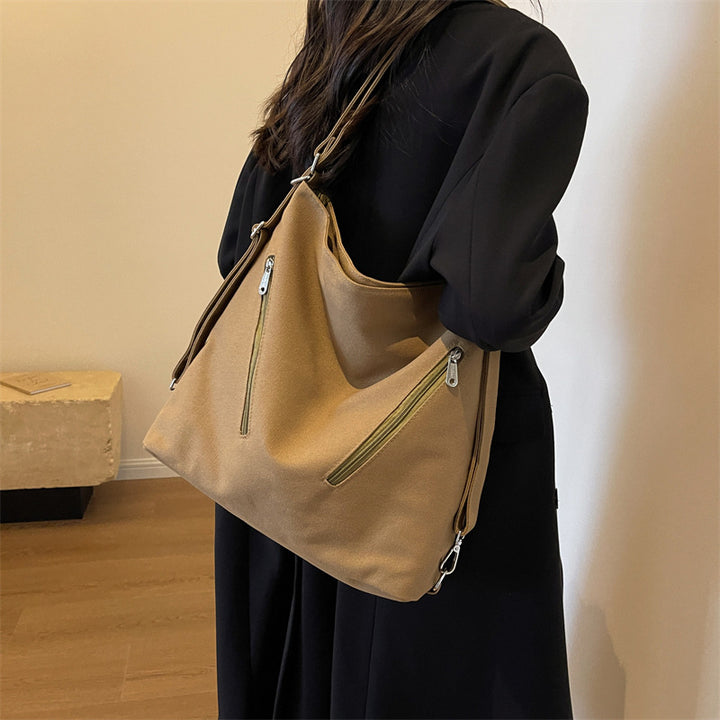 Stylish Multi-Pocket Hobo Bag Stornfield