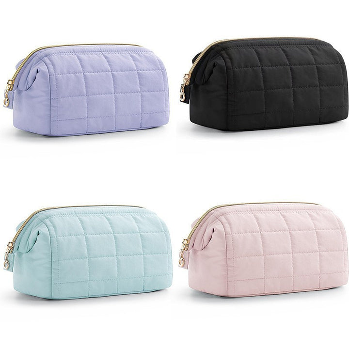 Padded cosmetic bag with elegant zipper Stornfield