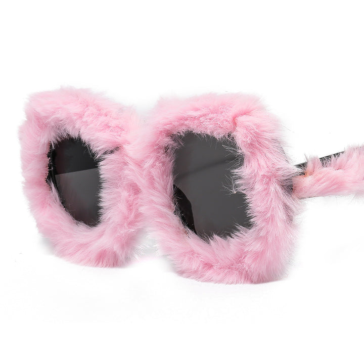 Ladies eye-catching oversized sunglasses with a unique fur touch Stornfield