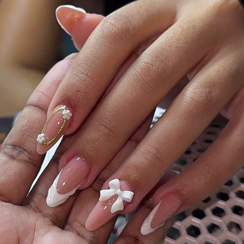 Elegant 3D Floral Press-On Nail Art Set Stornfield