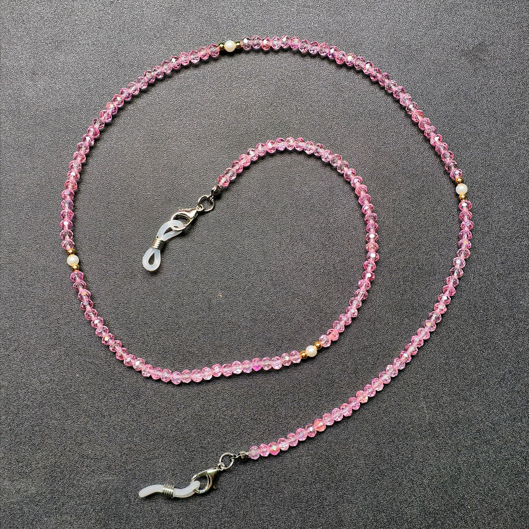 Elegant glasses holder chain with colorful beads Stornfield