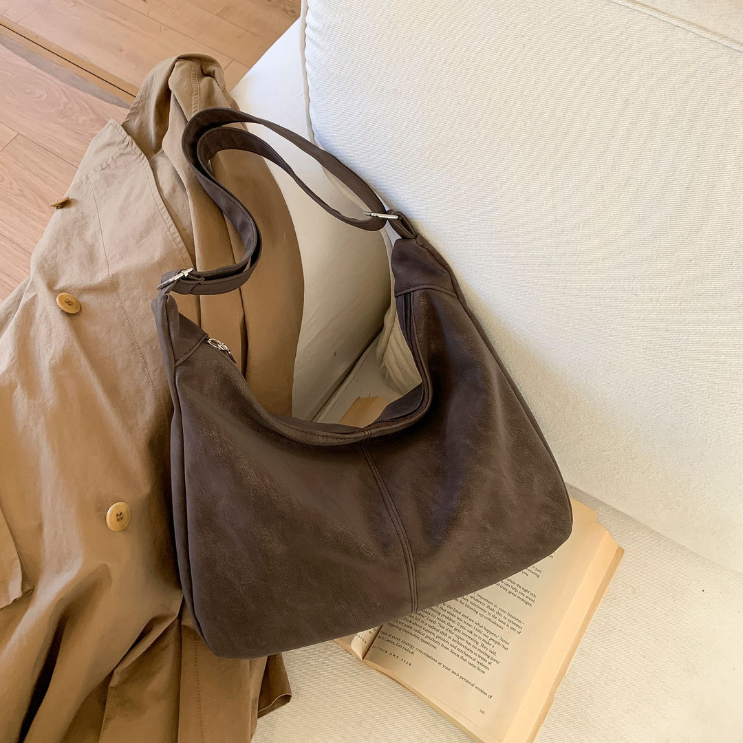 Elegant Leather Hobo Bag