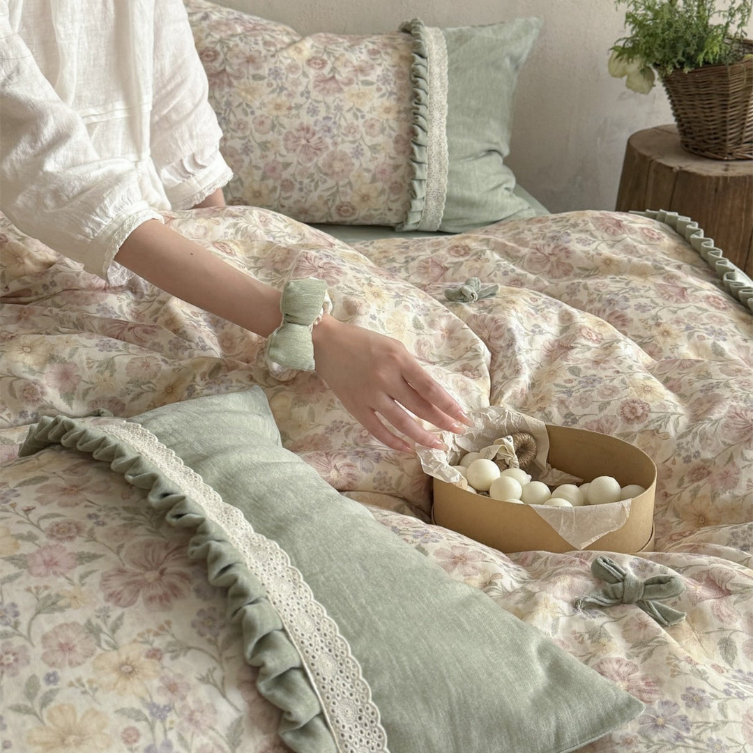Vintage-Inspired Botanical Cotton-Linen Quilted Duvet Cover Set with Crochet Lace Edge & Velvet Accent Shams