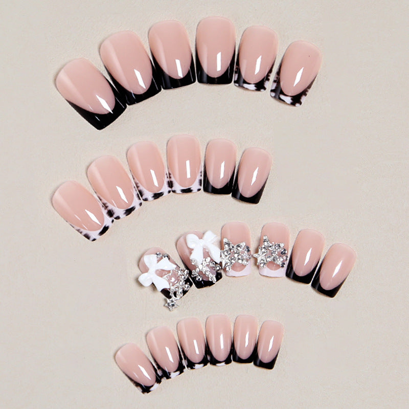 Glamorous Nails Set Stornfield
