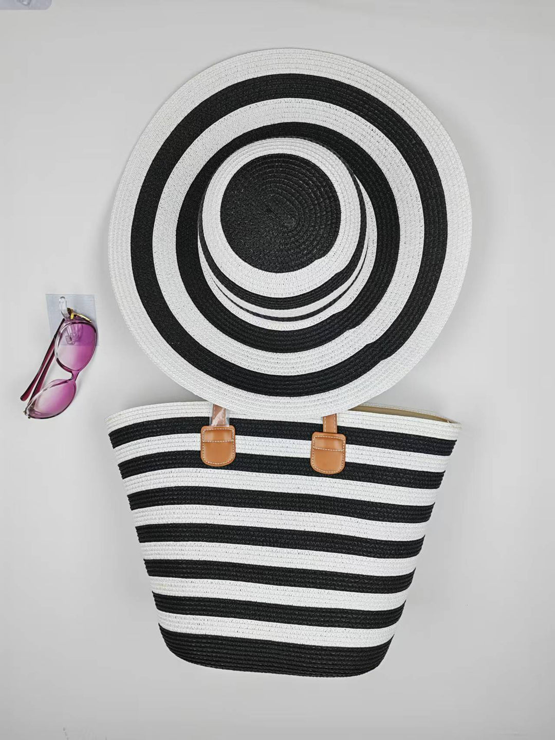 Beach bag with matching hat Stornfield