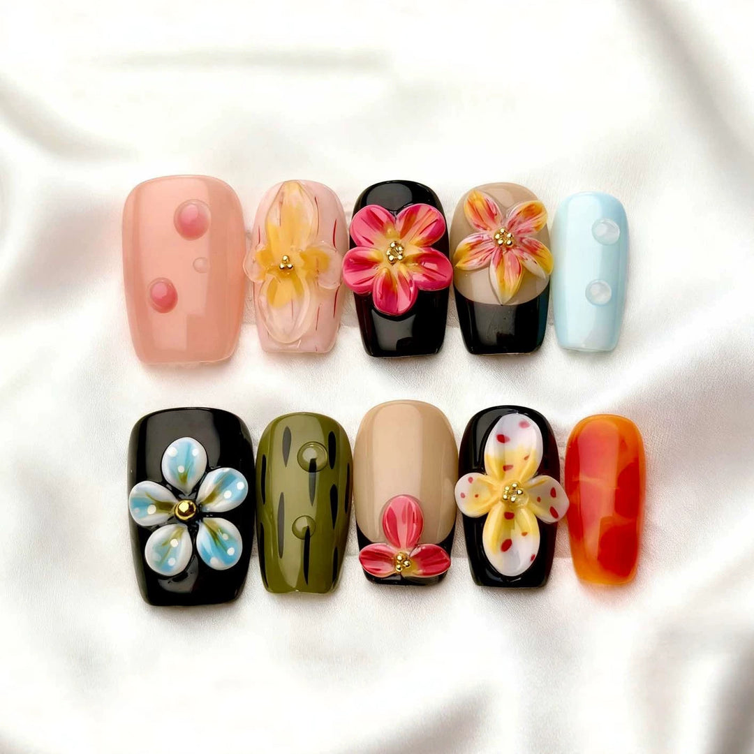 Artistic Floral Design Press-On Nails with Premium Finish