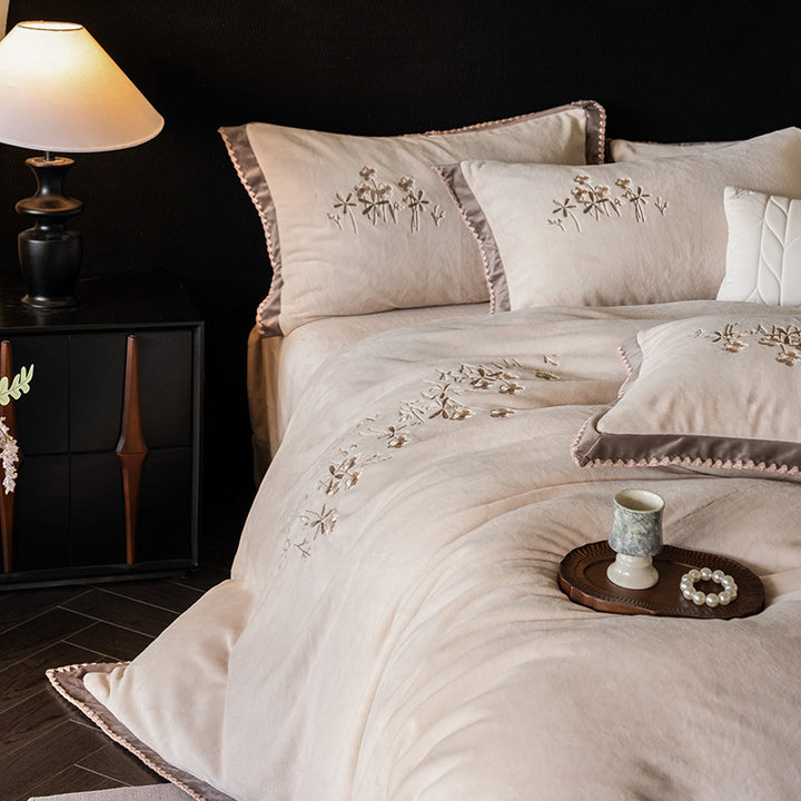 Luxurious bedding set
