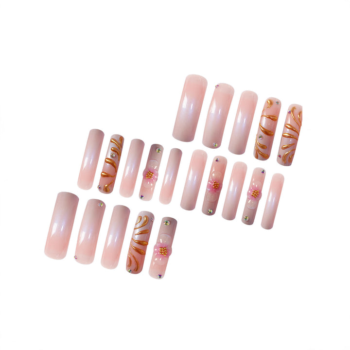 Luxury Gold-Accented Press-On Nail Art Stornfield