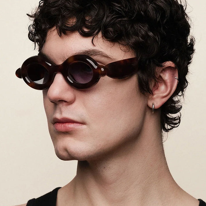 Women's sunglasses in trendy retro design with oval lenses Stornfield